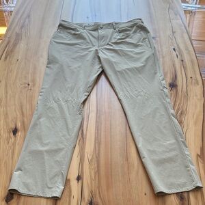 Men's Khaki Performance Chinos - Stretch Everyday Pants